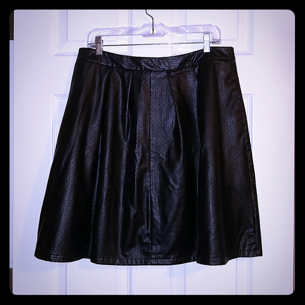 Leather like skirt